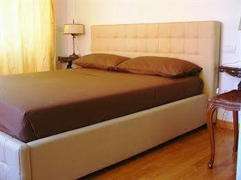 Archimede164 Apartments * Rome